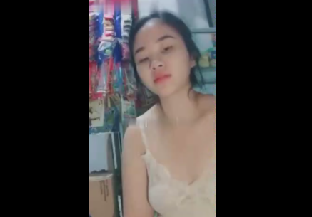 Hot Viral Cindo Raba Paha Mulus